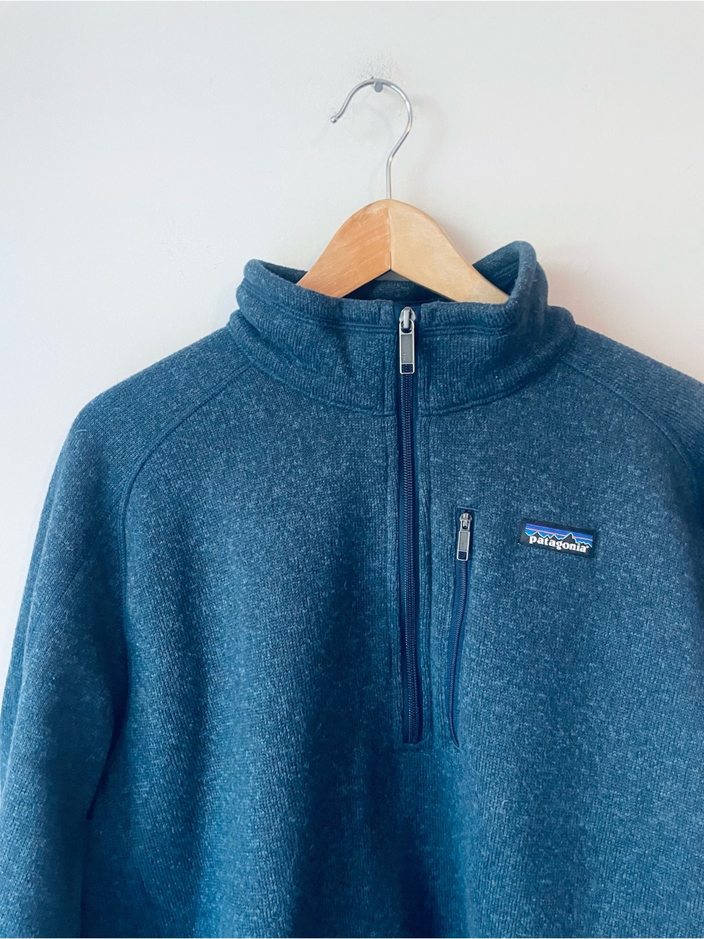 Patagonia Men's Navy Better Sweater Fleece Pullover - Picture 2 of 8